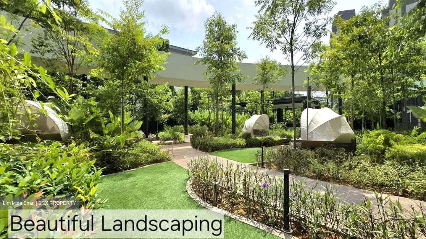 Woodlands Drive 17 (D25), Condominium #608347361